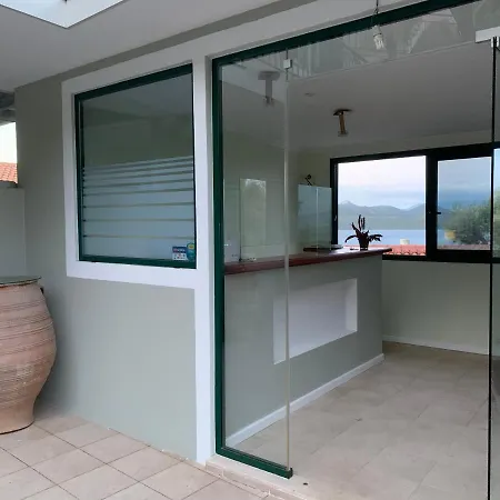 Ionian Melody 3* Nikiana