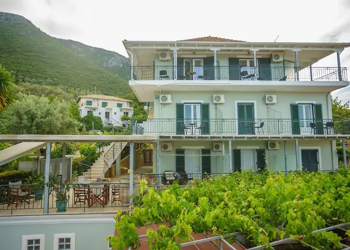 Ionian Melody Lägenhetshotell 3*